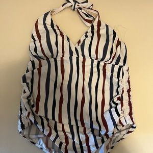 Maternity bathing suit